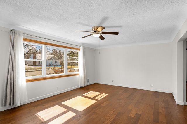 1709 Field Avenue, Saint Paul, MN 55116