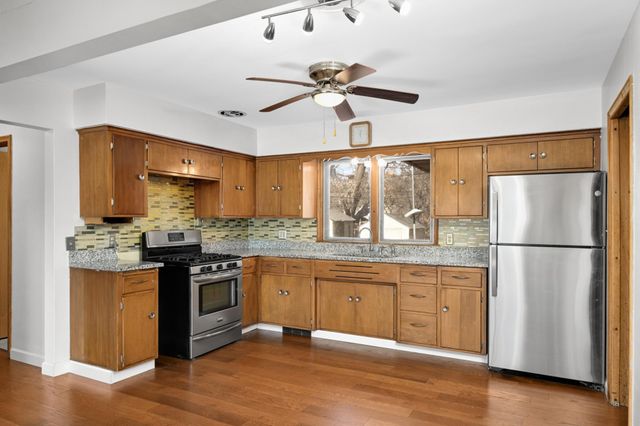 1709 Field Avenue, Saint Paul, MN 55116