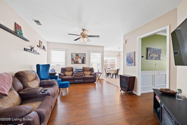 17413 Westbury Dr, Louisville, KY 40245
