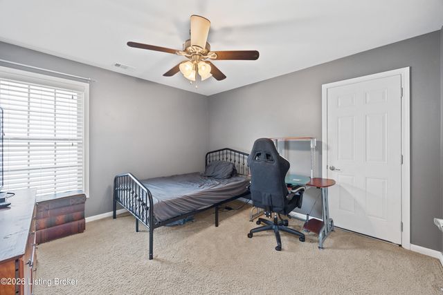 17413 Westbury Dr, Louisville, KY 40245