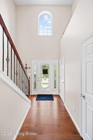 17413 Westbury Dr, Louisville, KY 40245
