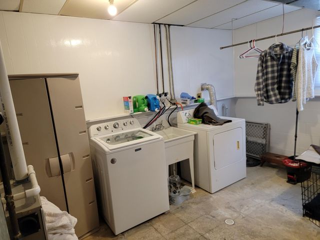 1328 Hilltop Drive, Lowell, IN 46356