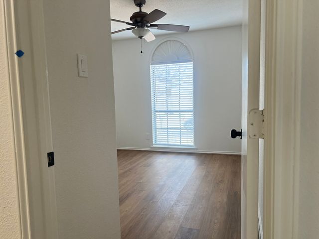 3642 Foxboro Lane, Carrollton, TX 75007