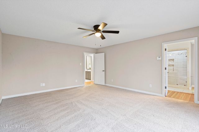 5702 Maxwell Drive, Olive Branch, MS 38654