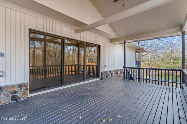 5702 Maxwell Drive, Olive Branch, MS 38654