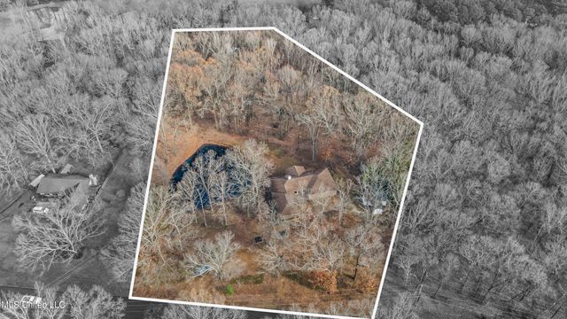 5702 Maxwell Drive, Olive Branch, MS 38654