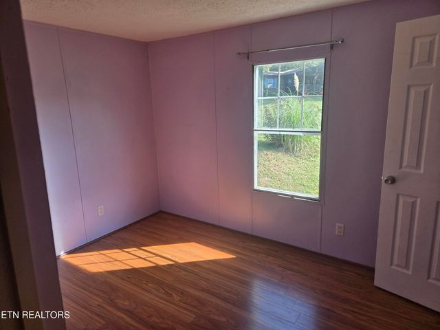 2836 Chesney Rd, Friendsville, TN 37737