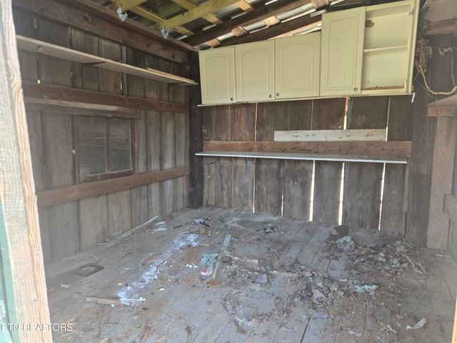 2836 Chesney Rd, Friendsville, TN 37737