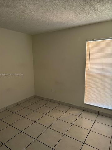 4805 NW 7th St 408-15, Miami, FL 33126