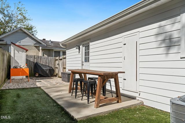 410 Bledsoe Avenue, Raleigh, NC 27601