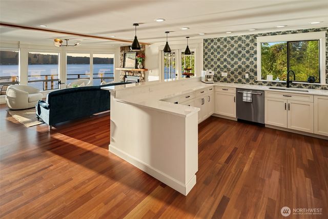 10153 263rd Street SW, Vashon, WA 98070