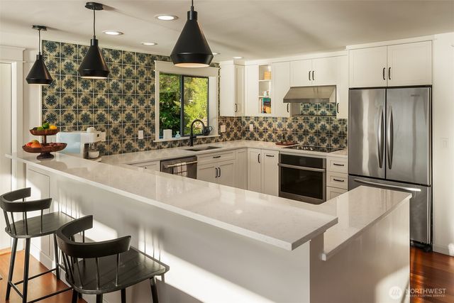 10153 263rd Street SW, Vashon, WA 98070
