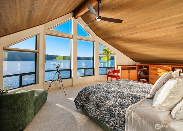 10153 263rd Street SW, Vashon, WA 98070