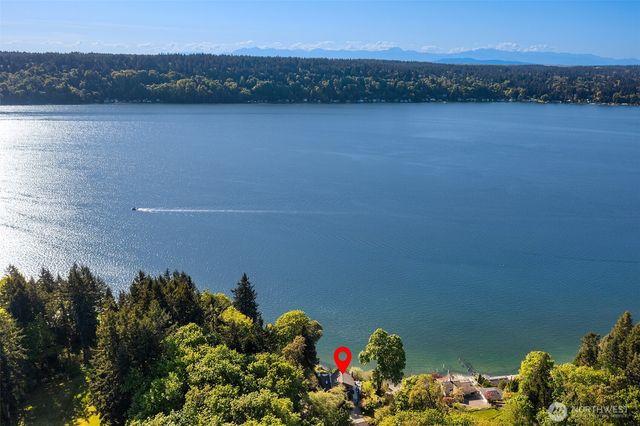 10153 263rd Street SW, Vashon, WA 98070
