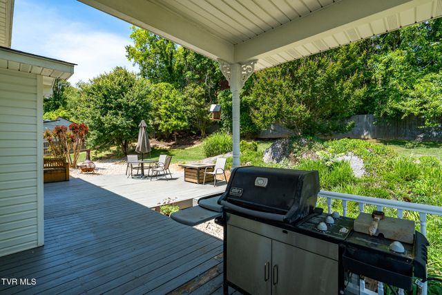 2 Gatewood Drive, Gray, TN 37615