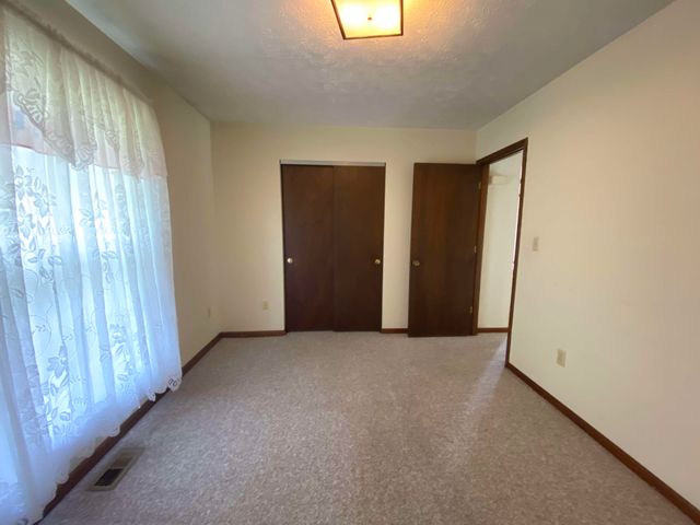 911 Branford Road 911 Branford Road, Troy, OH 45373