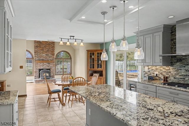 502 Woolf Rd, Alexandria Twp., NJ 08848