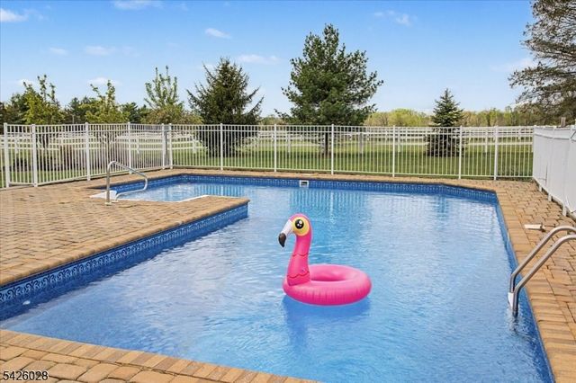 502 Woolf Rd, Alexandria Twp., NJ 08848