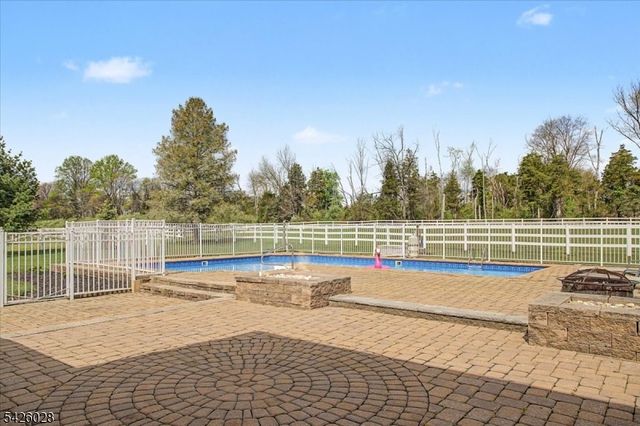 502 Woolf Rd, Alexandria Twp., NJ 08848