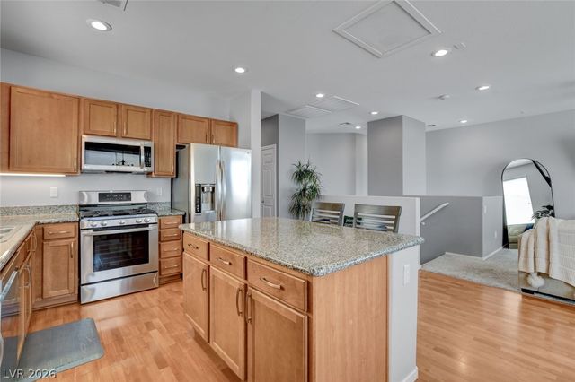 6897 Mahogany Meadows Avenue, Las Vegas, NV 89122