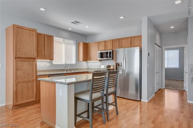 6897 Mahogany Meadows Avenue, Las Vegas, NV 89122