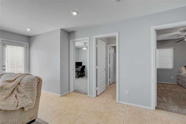 6897 Mahogany Meadows Avenue, Las Vegas, NV 89122