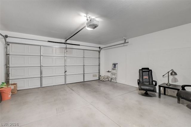 6897 Mahogany Meadows Avenue, Las Vegas, NV 89122