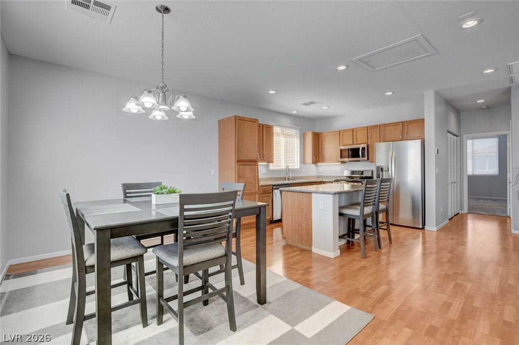 Image 14 of property listing at 6897 Mahogany Meadows Avenue, Las Vegas, NV 89122
