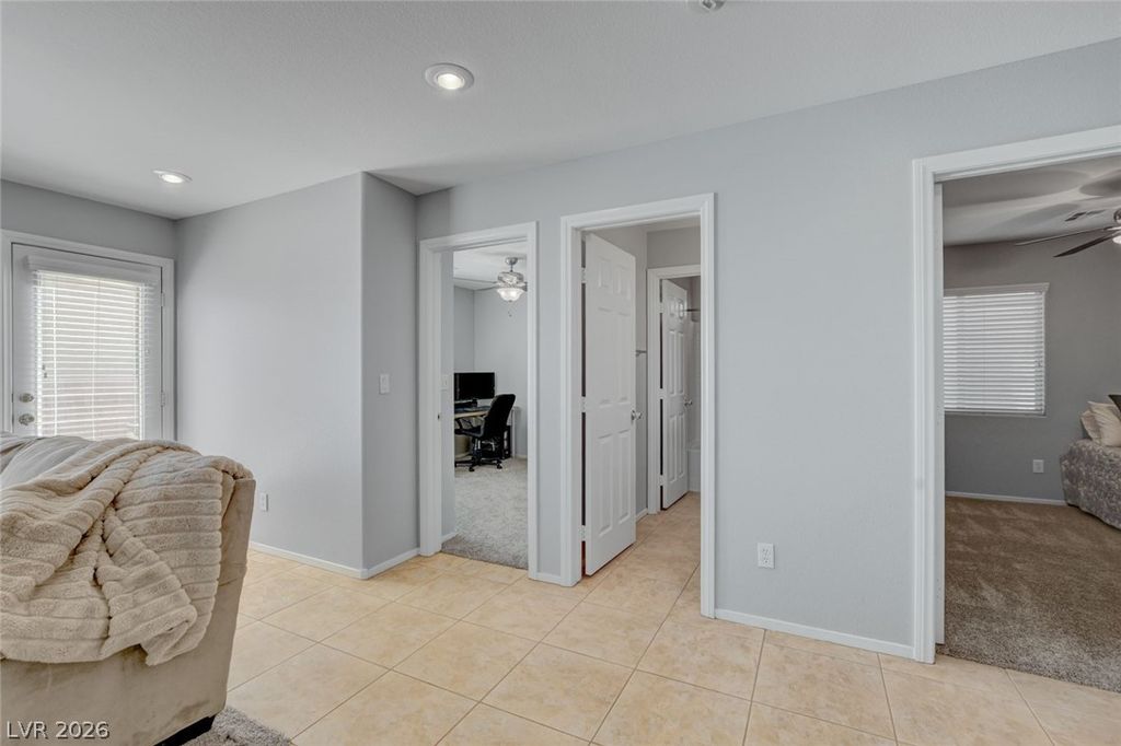 Image 34 of property listing at 6897 Mahogany Meadows Avenue, Las Vegas, NV 89122