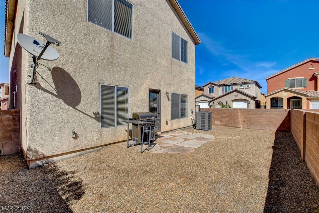 Image 50 of property listing at 6897 Mahogany Meadows Avenue, Las Vegas, NV 89122