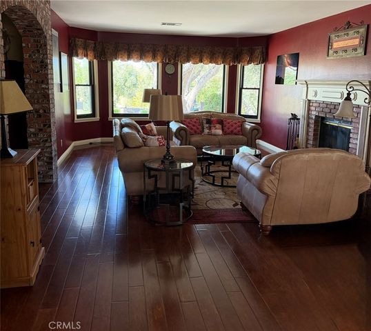 42683 Juniper Street, Murrieta, CA 92562
