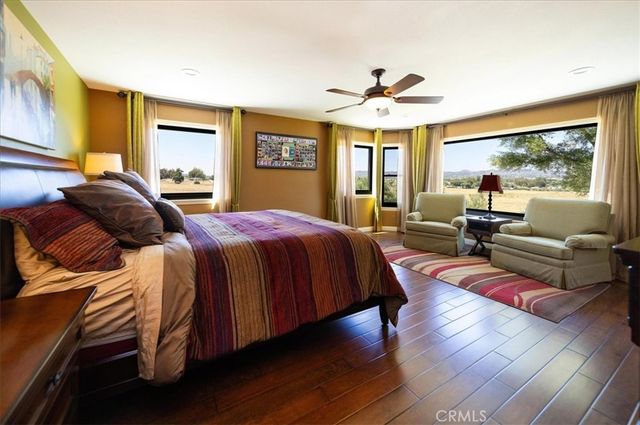 42683 Juniper Street, Murrieta, CA 92562