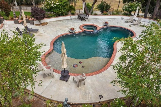 42683 Juniper Street, Murrieta, CA 92562