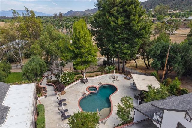 42683 Juniper Street, Murrieta, CA 92562