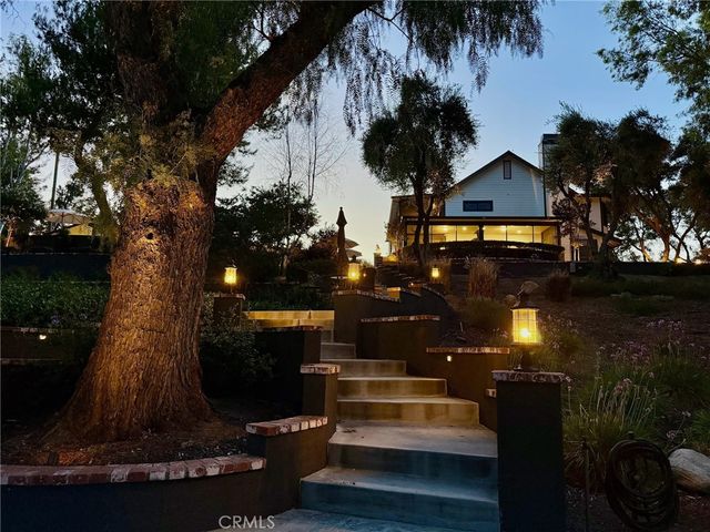 42683 Juniper Street, Murrieta, CA 92562