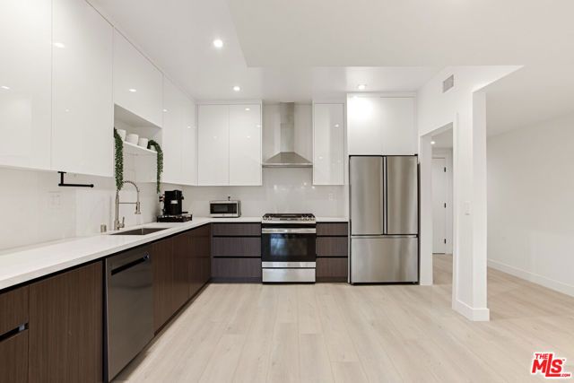 10630 Wilkins Avenue 203, West Los Angeles (los Angeles), CA 90024