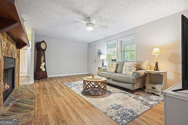 219 Oak Forest Drive, Canton, GA 30115