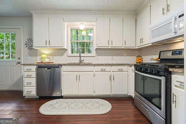 219 Oak Forest Drive, Canton, GA 30115