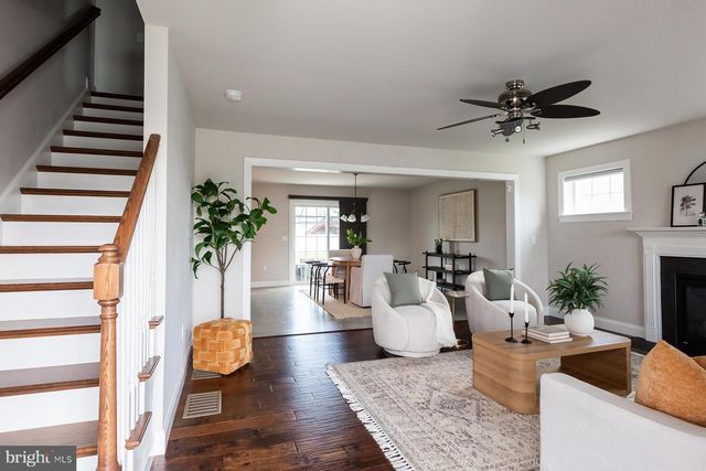 24 AMBER LN, Ephrata, PA 17522