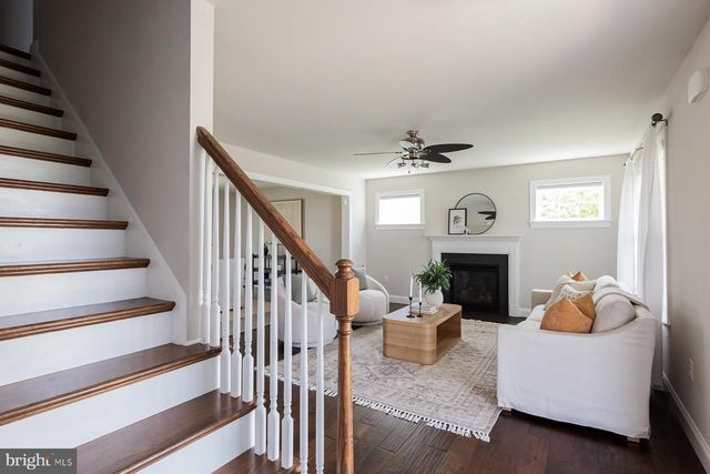 24 AMBER LN, Ephrata, PA 17522