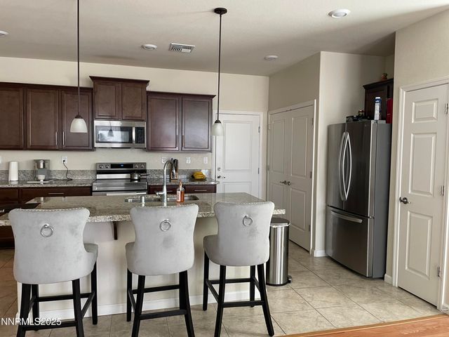 170 Reese Way, Dayton, NV 89403