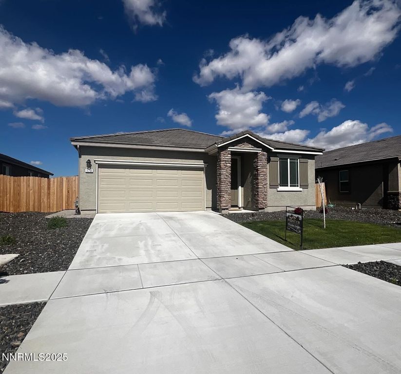 170 Reese Way, Dayton, NV 89403