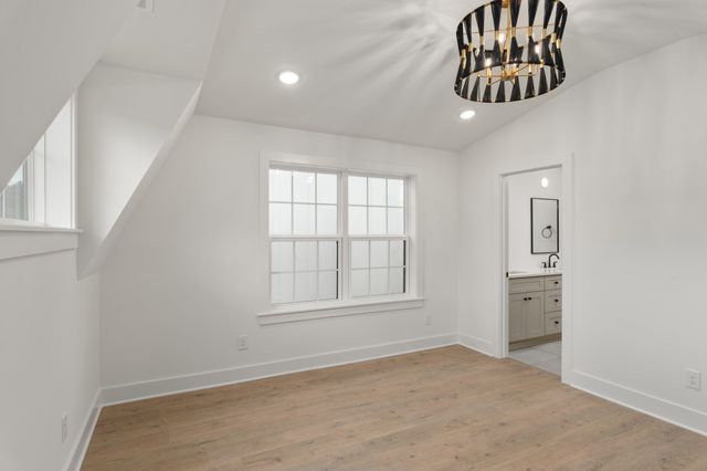 504 Edwin St Unit 40, Nashville, TN 37207