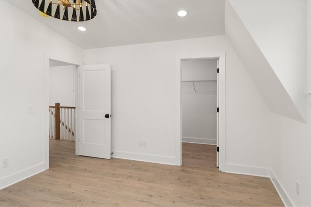 504 Edwin St Unit 40, Nashville, TN 37207