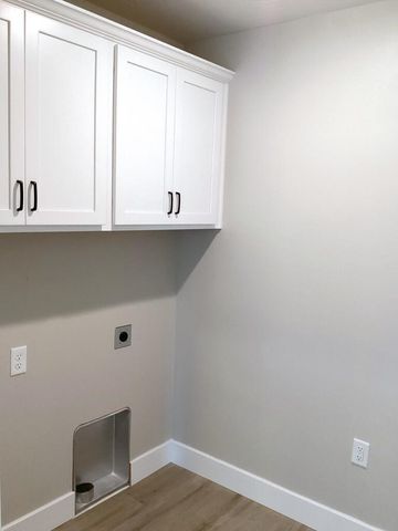 3780 W Riley Street, Bolivar, MO 65613