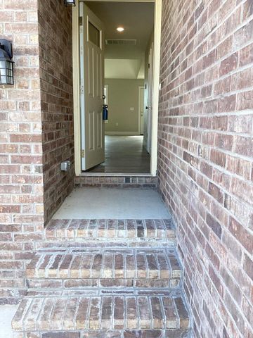 3780 W Riley Street, Bolivar, MO 65613