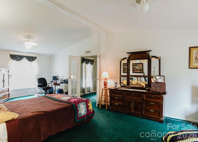 410 Geneva Drive, Rockwell, NC 28138