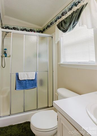 410 Geneva Drive, Rockwell, NC 28138