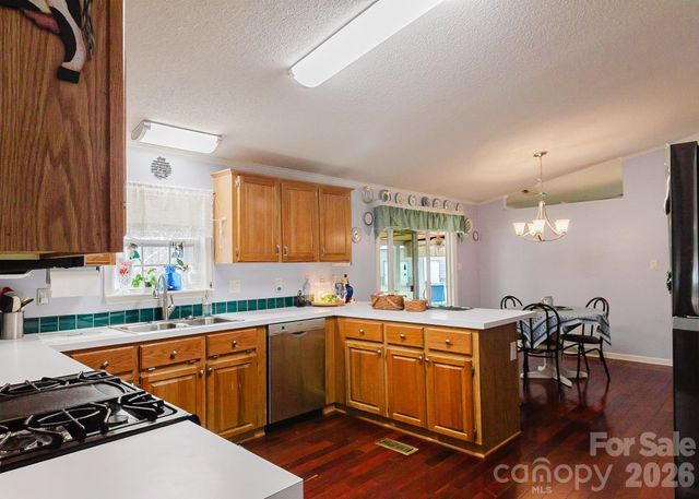 410 Geneva Drive, Rockwell, NC 28138