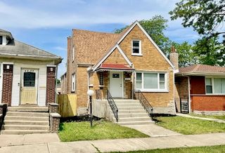 9302 S Eberhart Avenue, Chicago, IL 60619